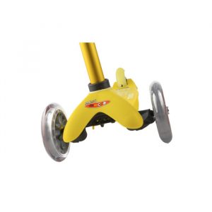 dječji romobil na 3 kotača