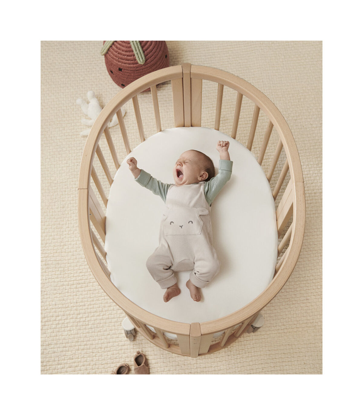 DJECJI-KREVETIC-STOKKE-SLEEPI-V3-MINI-1