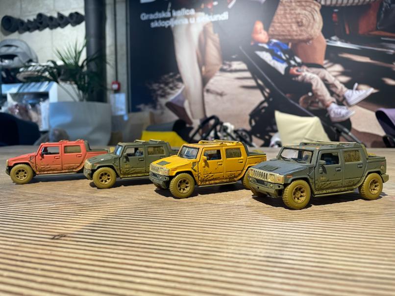 goki-autic-hummer