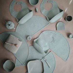 mushie-podbradnik-cambridge-confetti